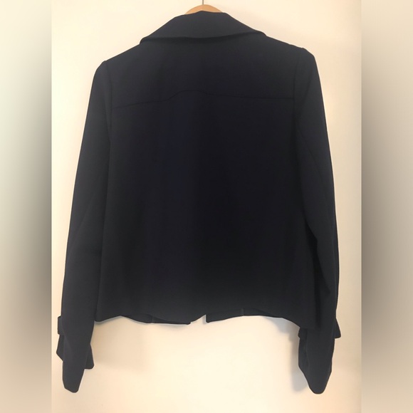 40% off! Gorgeous navy blue Banana Republic blazer! New with tags! - Picture 4 of 8